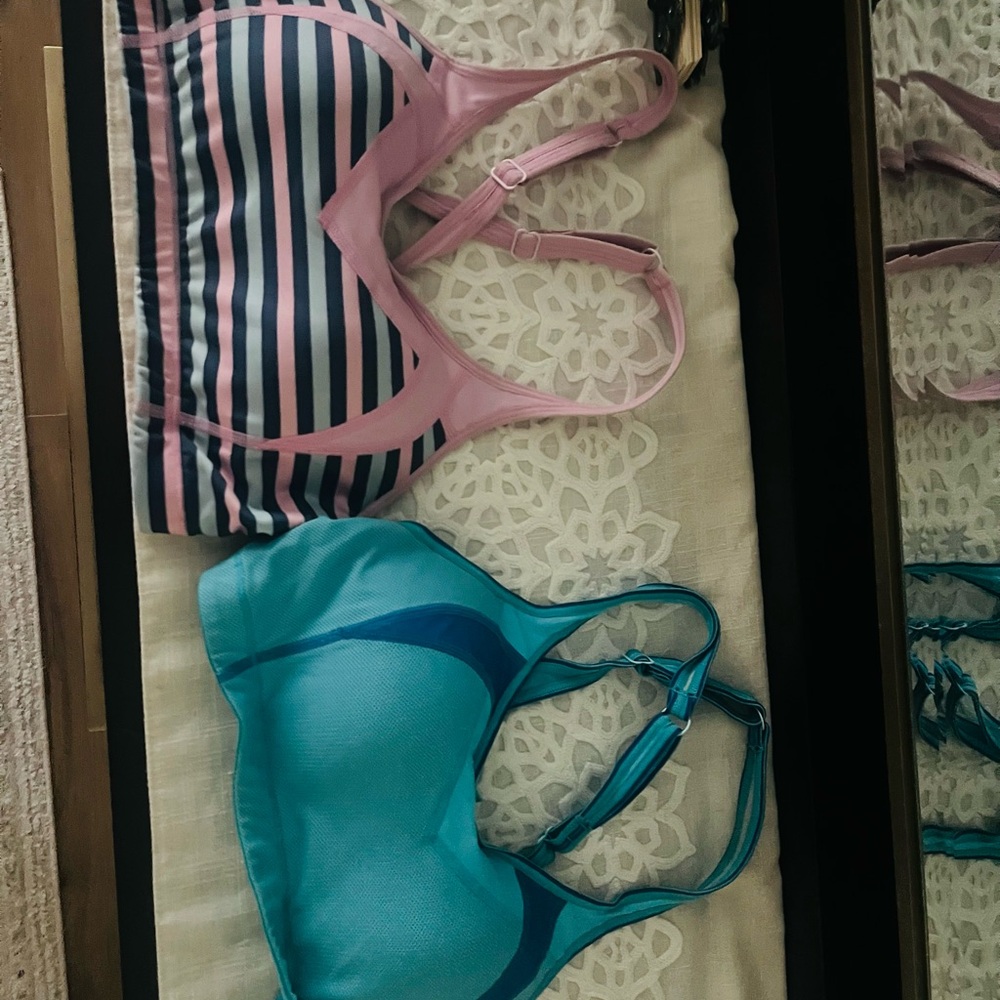High impact support 2 bras Moving Comfort Teal Sports - perfect fit